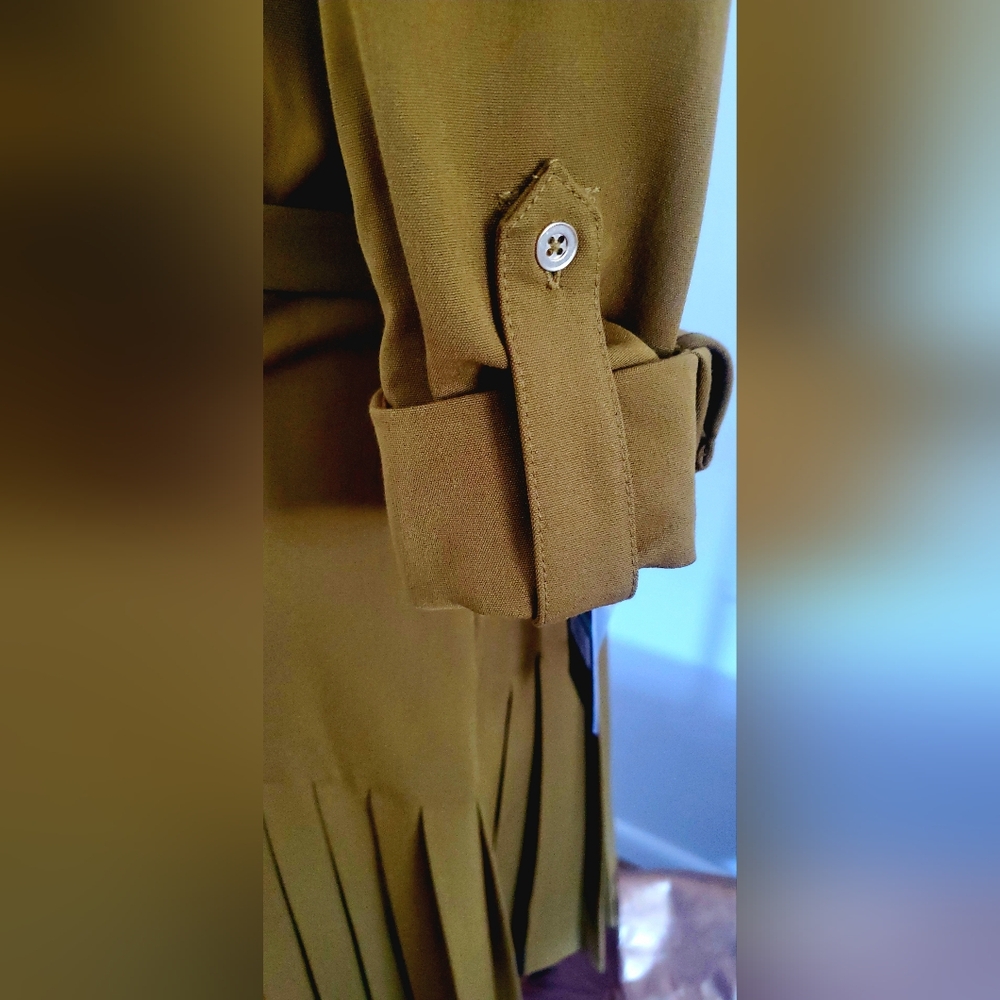 Sharagano Olive Long Sleeve Dress - Picture 5 of 13